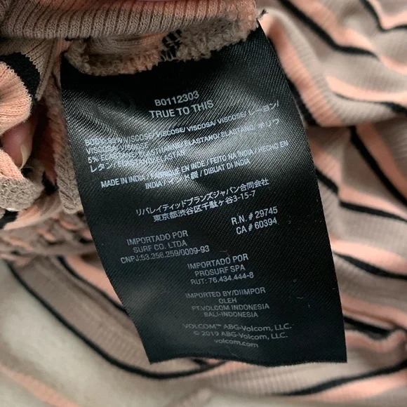 Volcom Ruffle Ribbed Crop Top - Picture 8 of 9